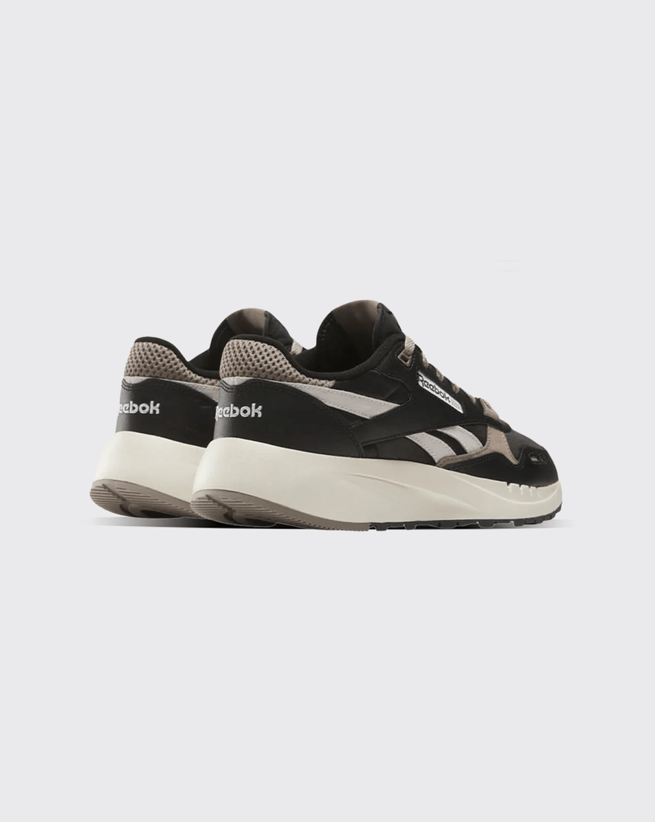 Reebok Classic Leather 2400