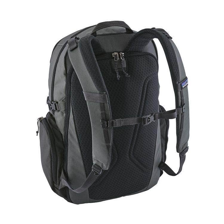 patagonia paxat pack 32L trainers store