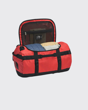 TNF red the north face basecamp duffle NF0A52STKZ3 the north face bag
