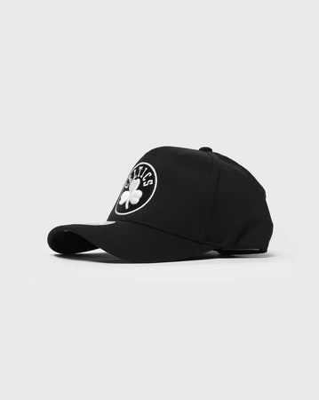 Black Mitchell and Ness Black And White Celtics Evergreen Pro Pinch mitchell and ness cap