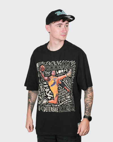 Mitchell and Ness Player Abstract Tee Bulls Lakers