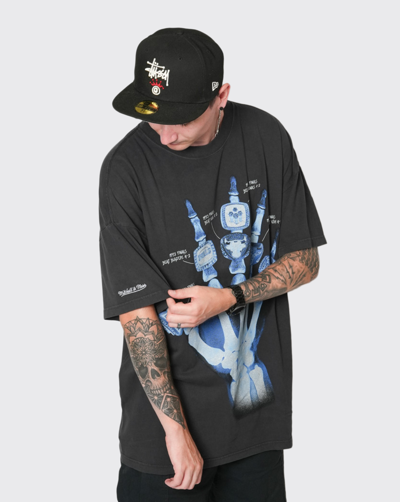 Mitchell and Ness Xray Tee Bulls