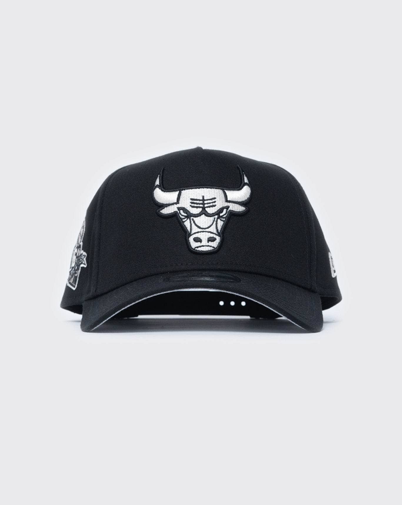 BLKIVO / OSFM New Era 940 A-Frame Black Ivory Chicago Bulls new era cap