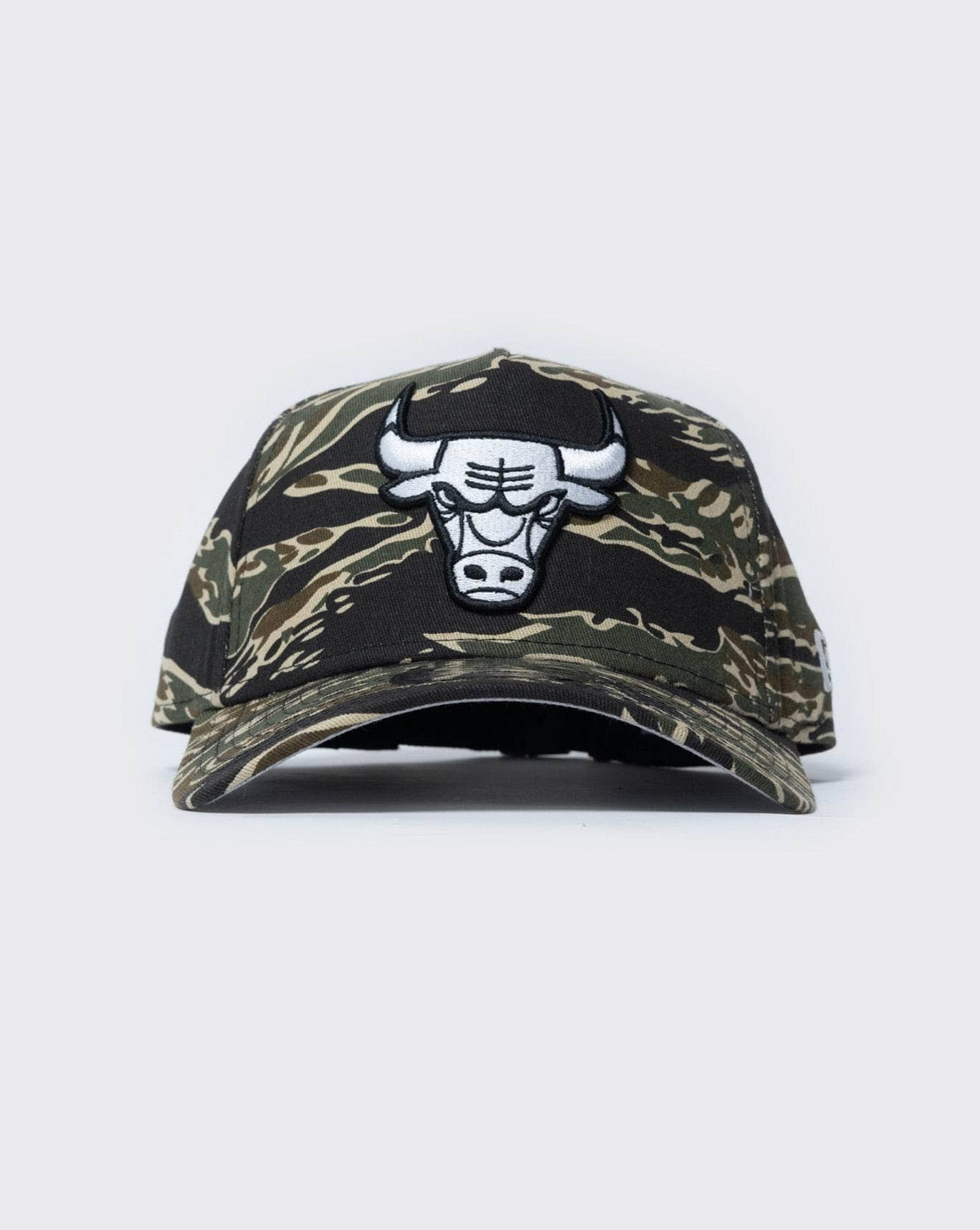 TCOWHI / OSFM New Era 940 A-Frame Tiger Camo Chicago Bulls new era cap