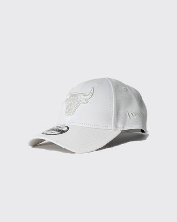 White New era 940SNAP Metallic WOW Chicago Bulls new era cap