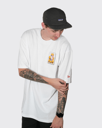 New era Oversized Tee Bulls Vs Pistons Rivals new era Shirt