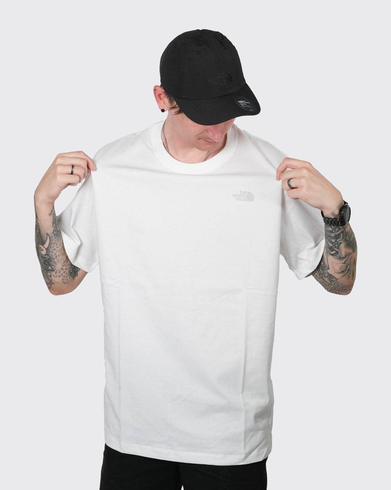 The North Face Unisex Relaxed Brand Globe the north face Shirt
