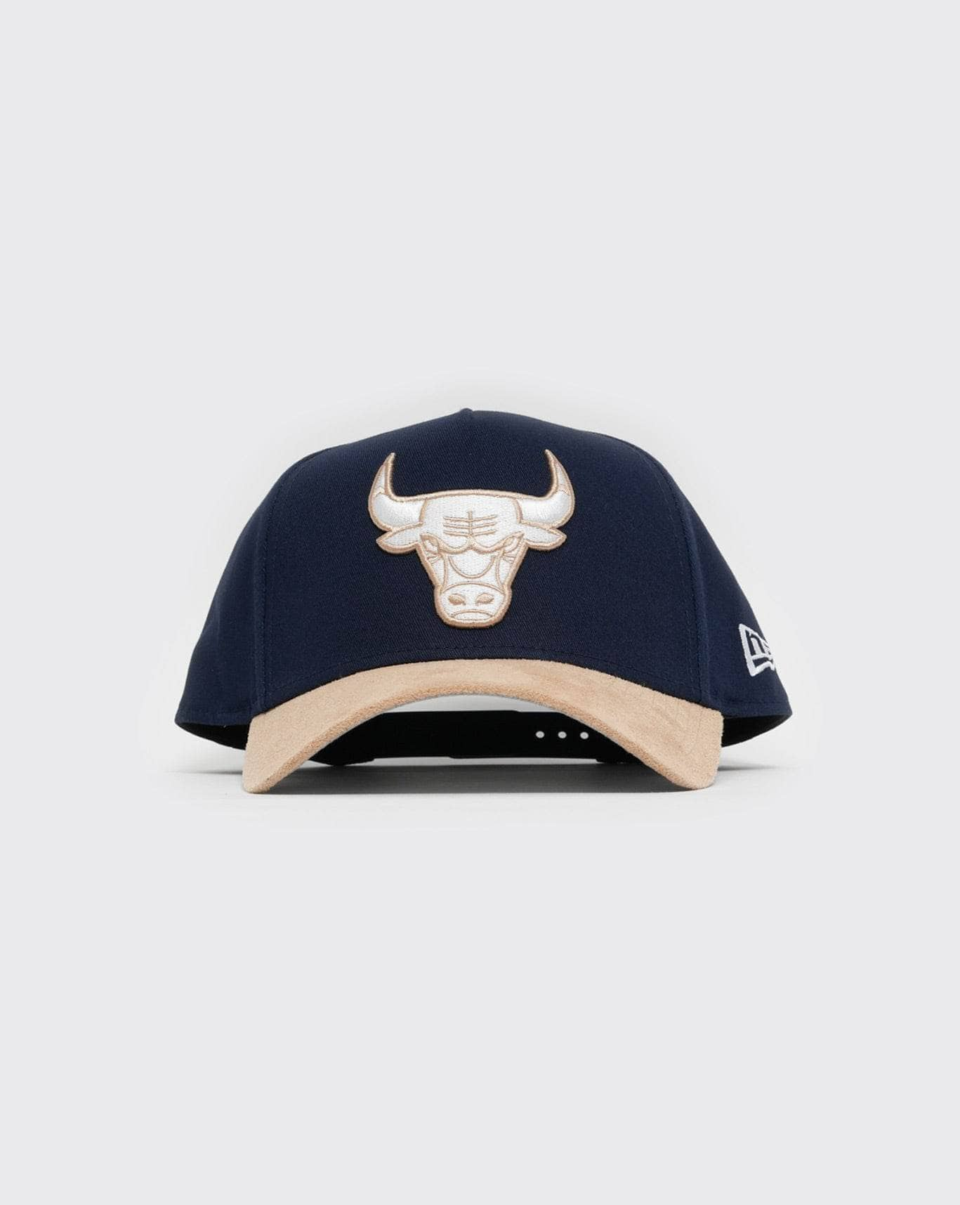 OSBOML new era 940 aframe chicago bulls suede brim new era cap