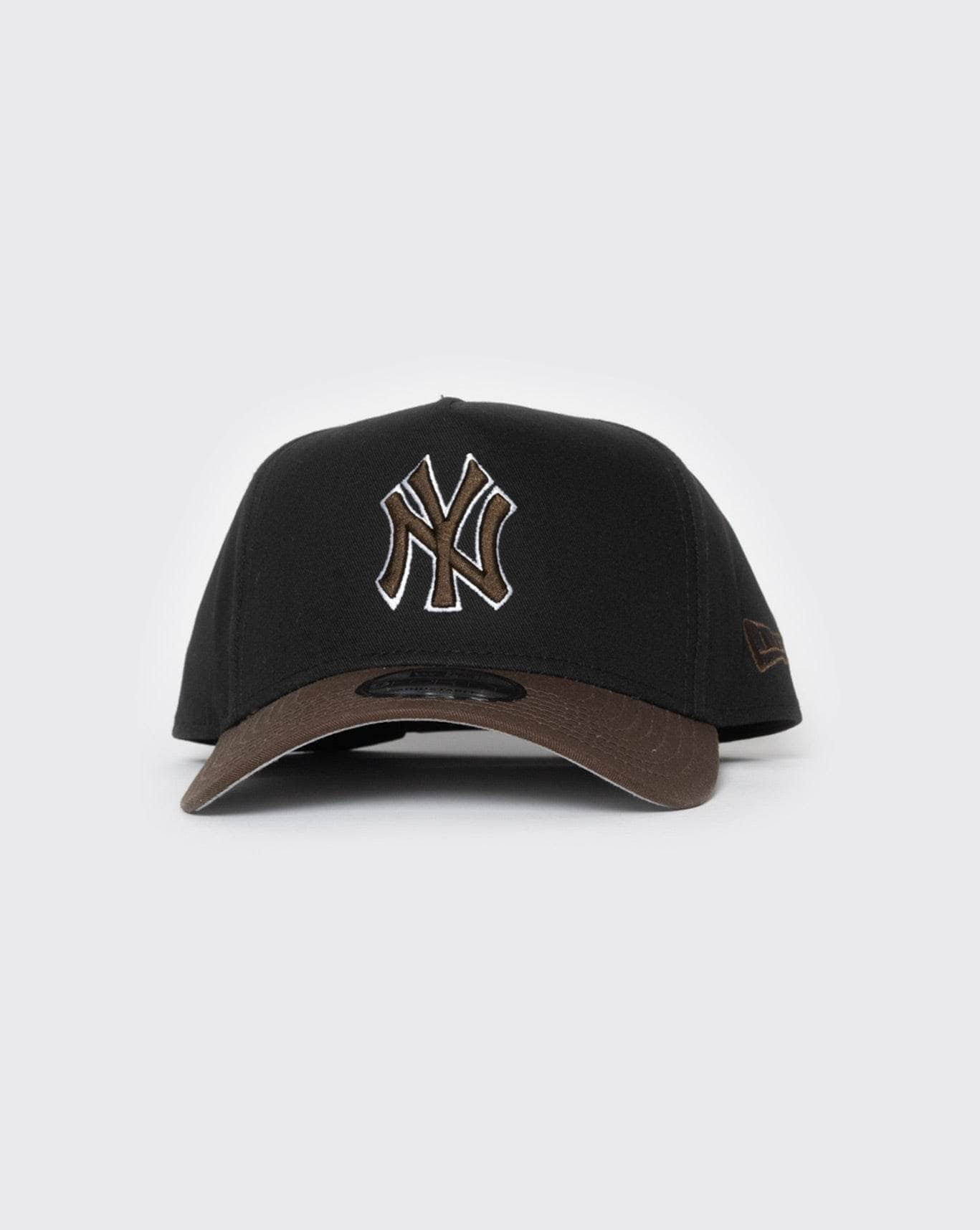 BLKWLT new era 940 aframe new york yankees grizzly new era cap