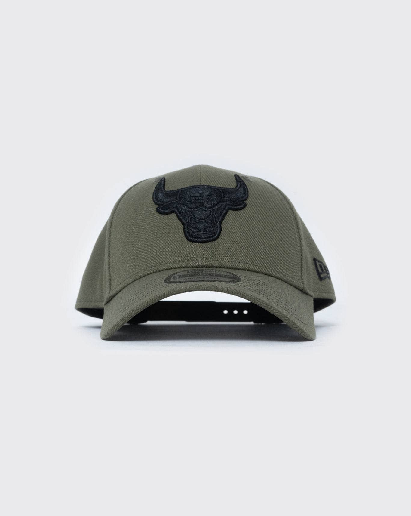 OLIVE/ BLACK / OSFM New Era 940 Snapback Chicago Bulls new era cap