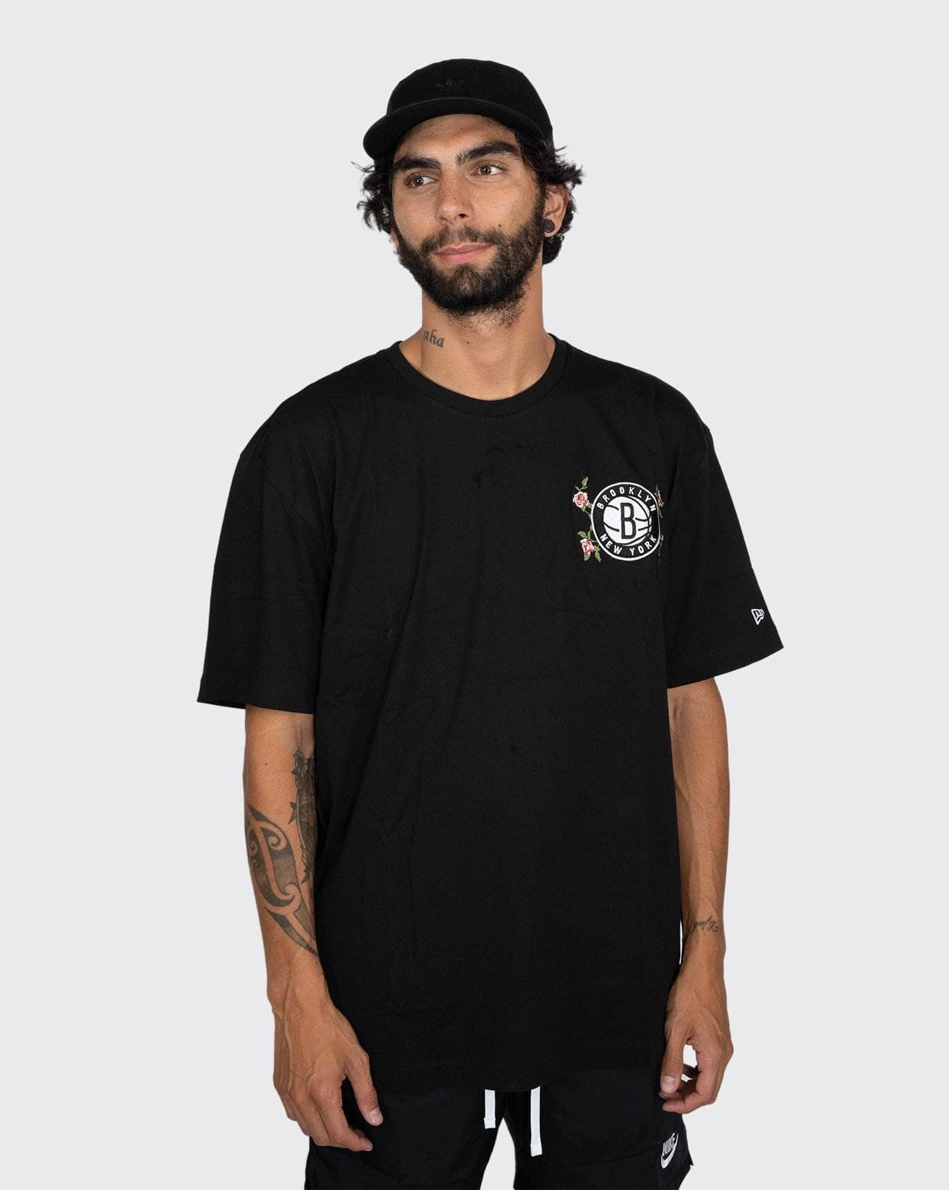 New Era Oversized Brooklyn Nets Rose Tee new era Shirt