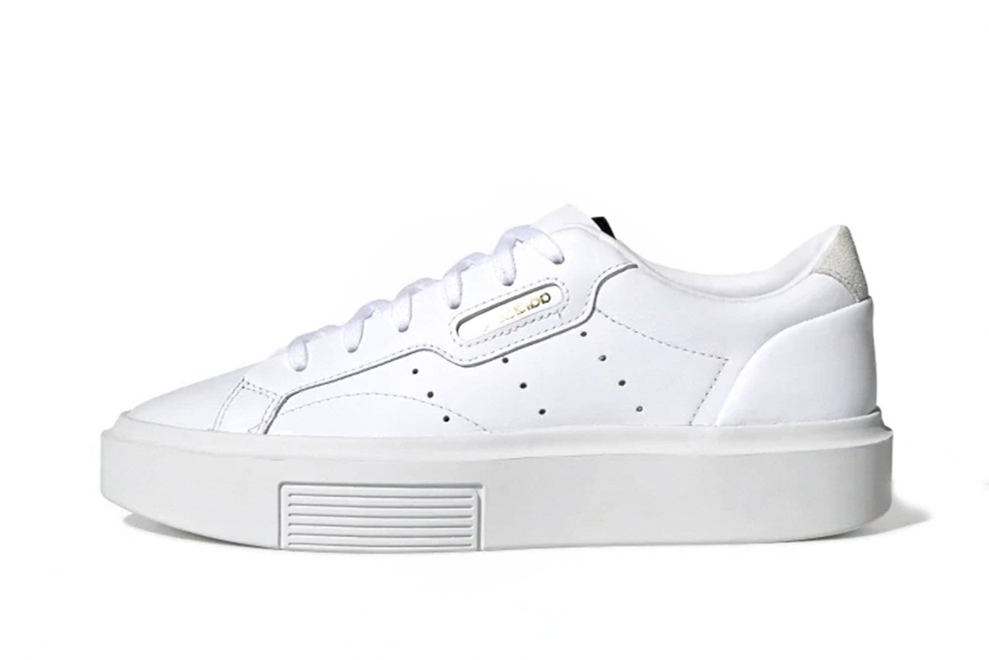 adidas women's sleek super adidas Shoe