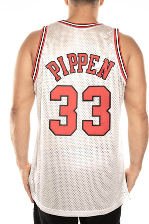 mitchell and ness bulls pippen 33 97-98 platinum swingman jersey mitchell and ness jersey