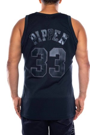 mitchell and ness bulls pippen 33 tonal black nba swingman jersey