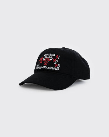 Black Mitchell & Ness Bulls Stone Washed Champ Dad Hat mitchell and ness cap