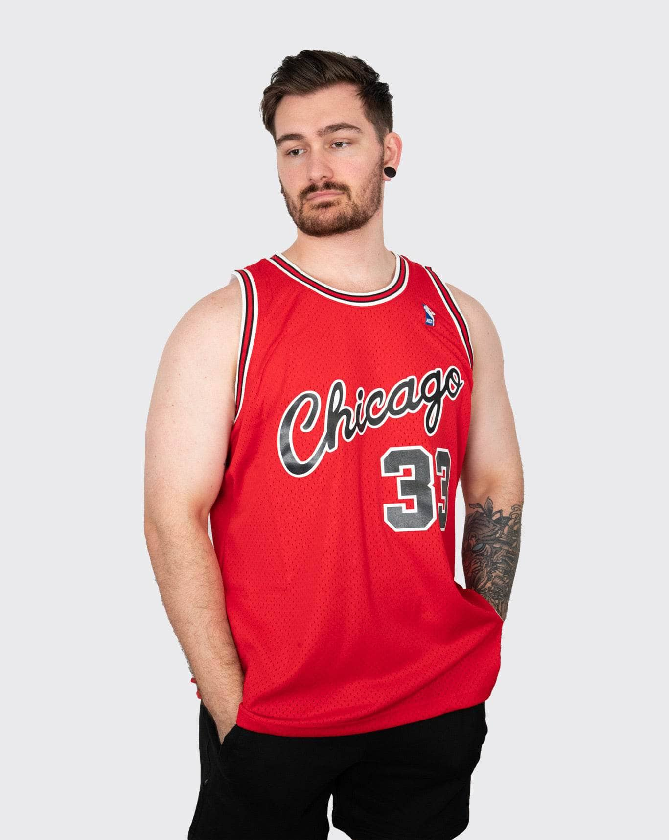 mitchell and ness chicago bulls pippen 03-04 home jersey scarlet mitchell and ness tank