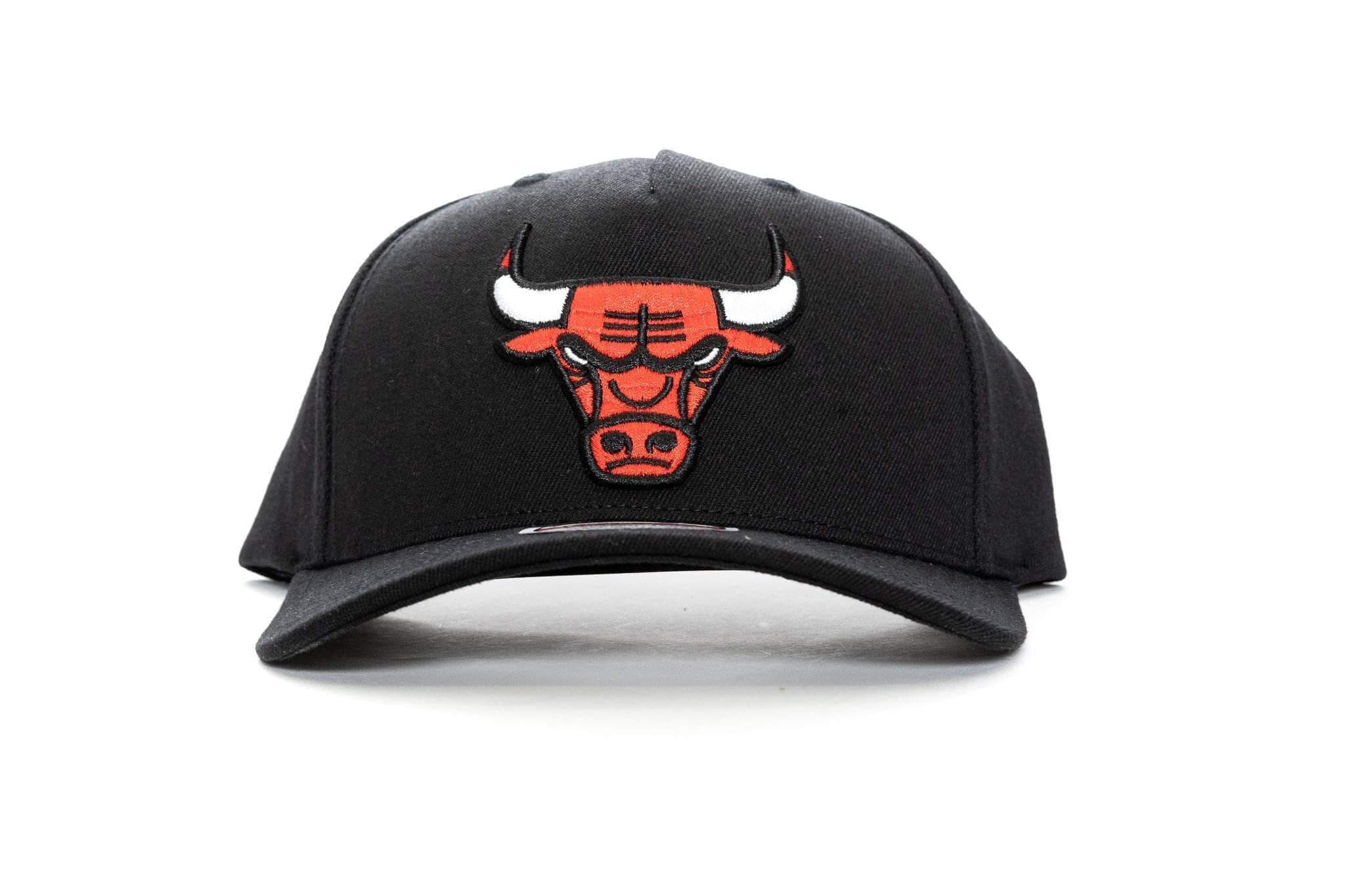 BLACK/TEAM COLOUR mitchell and ness classic red stretch chicago bulls snapback mitchell and ness 195563006665 cap