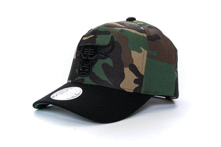 Camo mitchell and ness goldwich pinch panel chicago bulls mitchell and ness cap