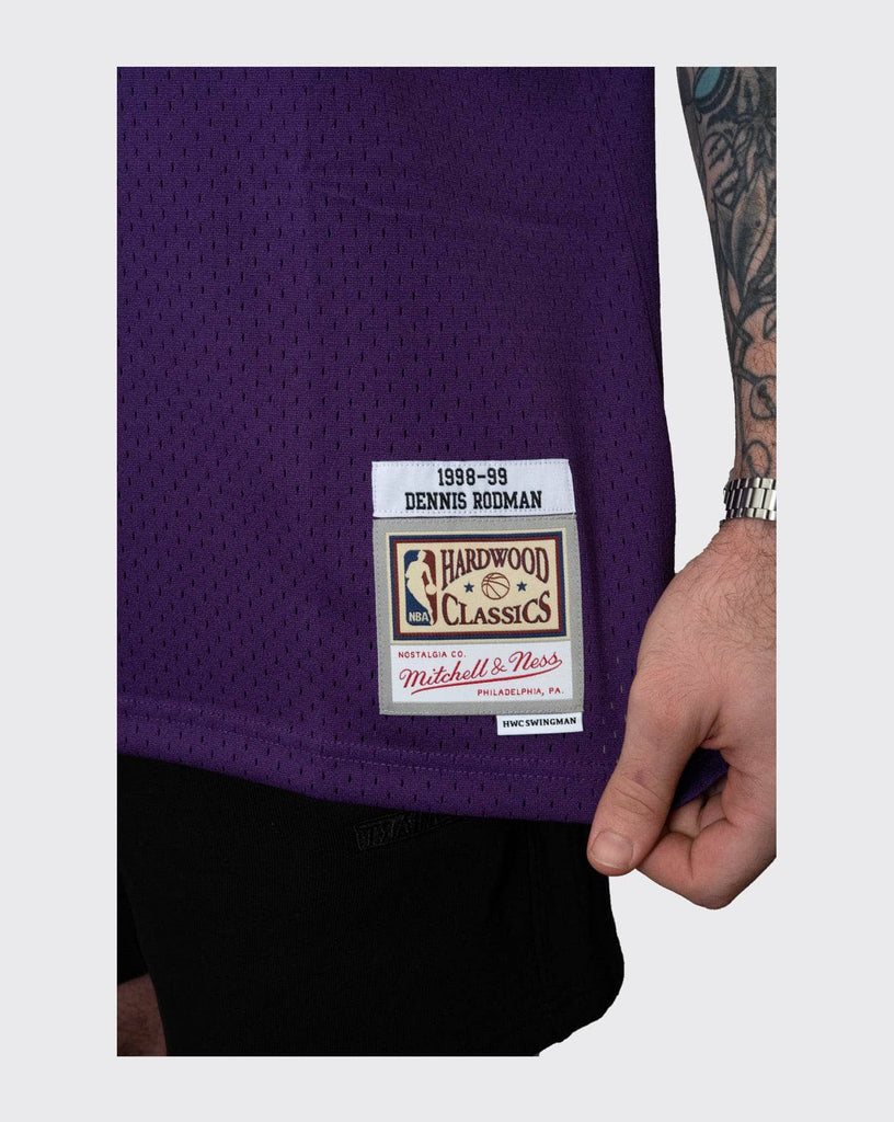 Mitchell & Ness CONTRAST 2K SWINGMAN JERSEY - LA LAKERS 1998 'DENNIS RODMAN' | TFSM6784 Mitchell & Ness CONTRAST 2K SWINGMAN JERSEY - LA LAKERS 1998 'DENNIS RODMAN' | TFSM6784