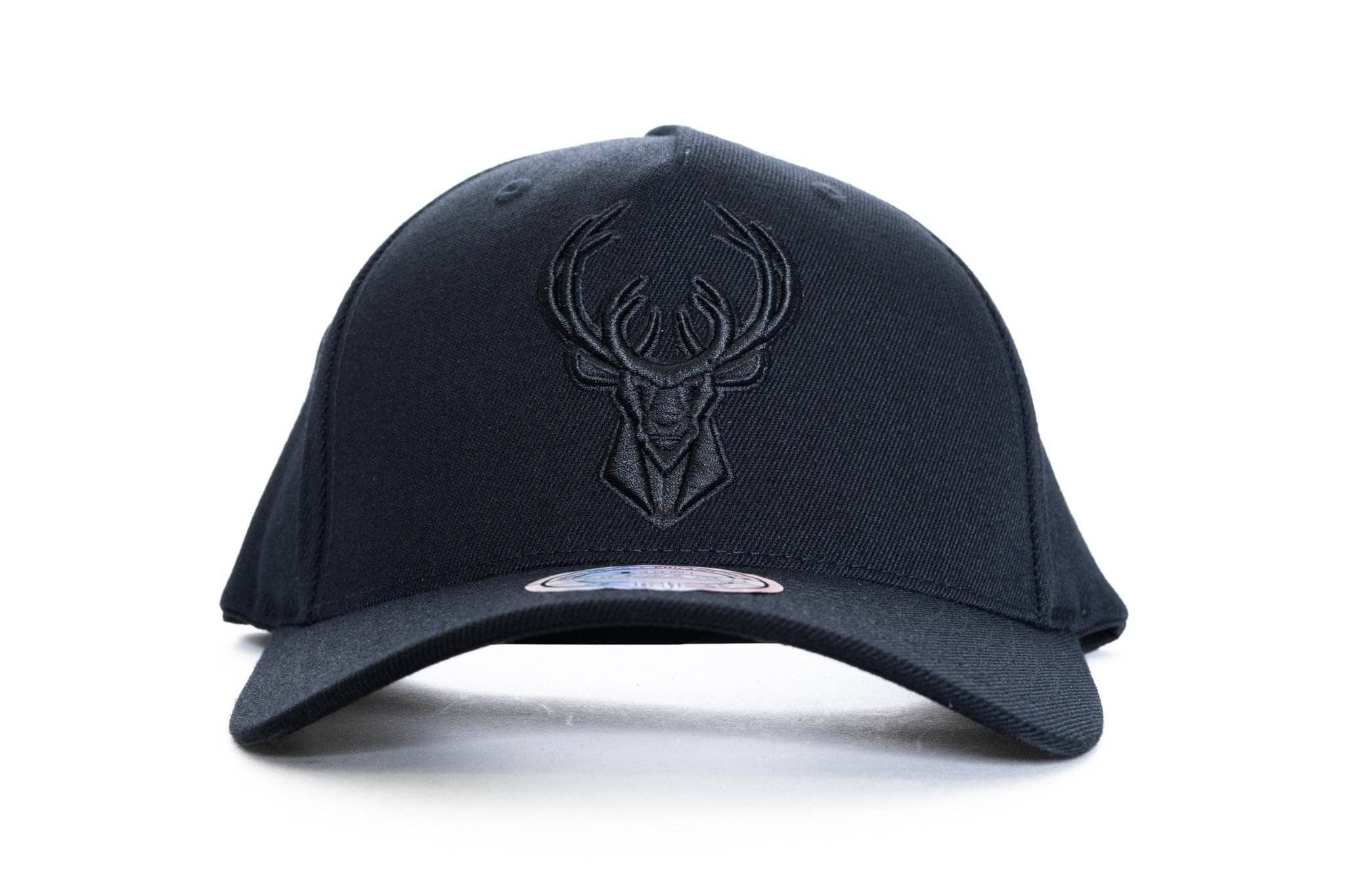 Black mitchell and ness milwaukee bucks all black logo 110 snapback mitchell and ness cap