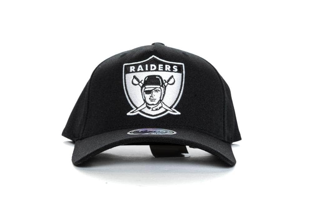 BLACK/BLACK AND WHITE mitchell and ness oakland raiders 110 pinch panel snapback mitchell and ness cap