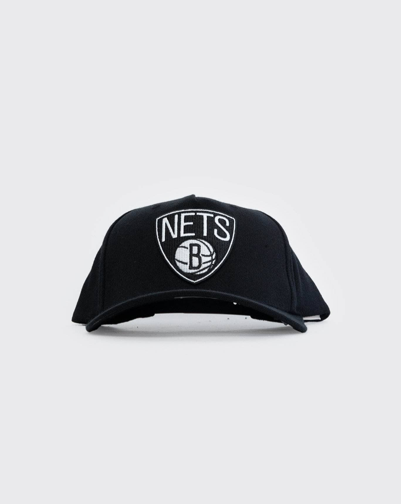 Black/White Mitchell & Ness Team Logo Redline Nets mitchell and ness cap