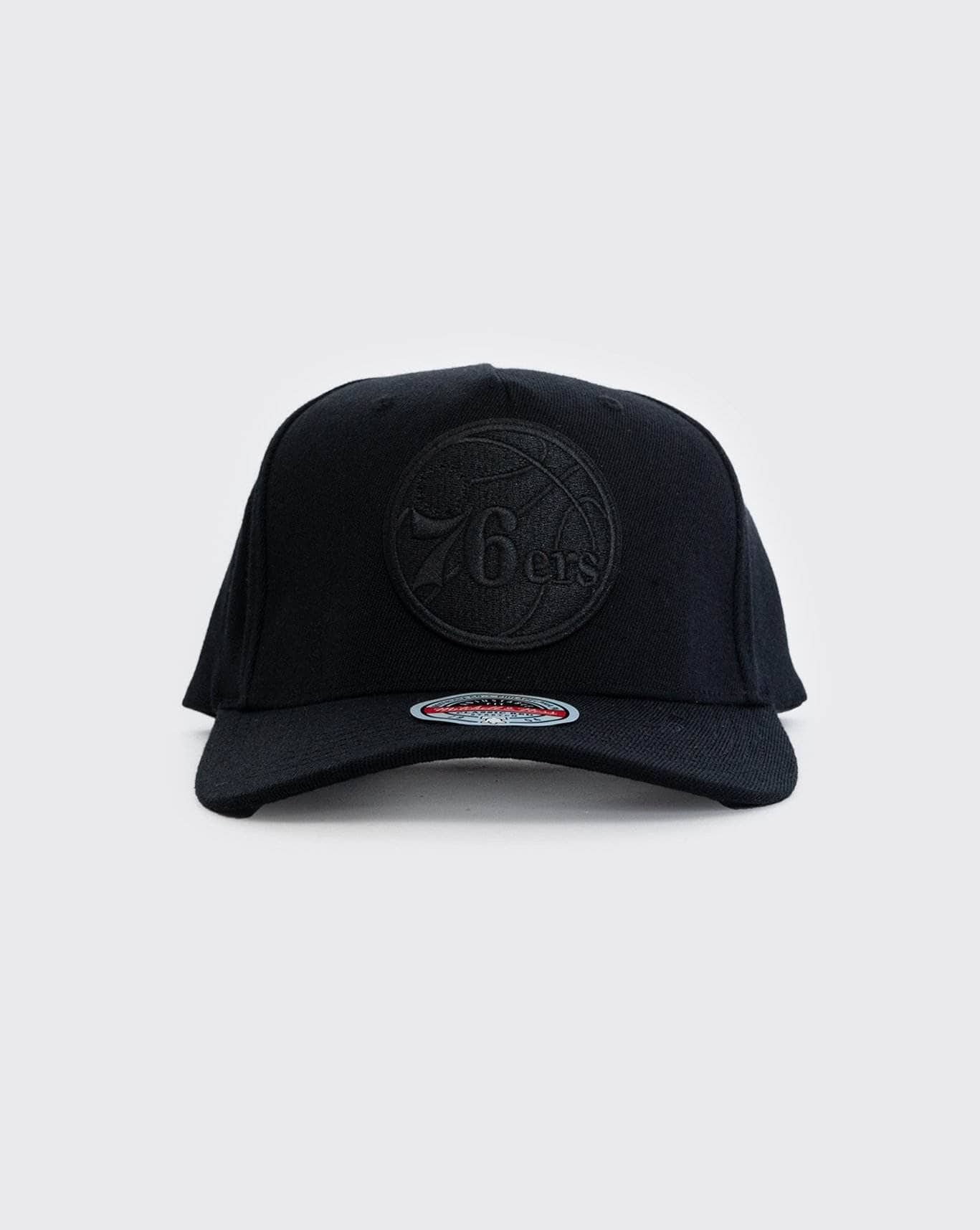 Black Mitchell & ness team logo redline sixers mitchell and ness cap