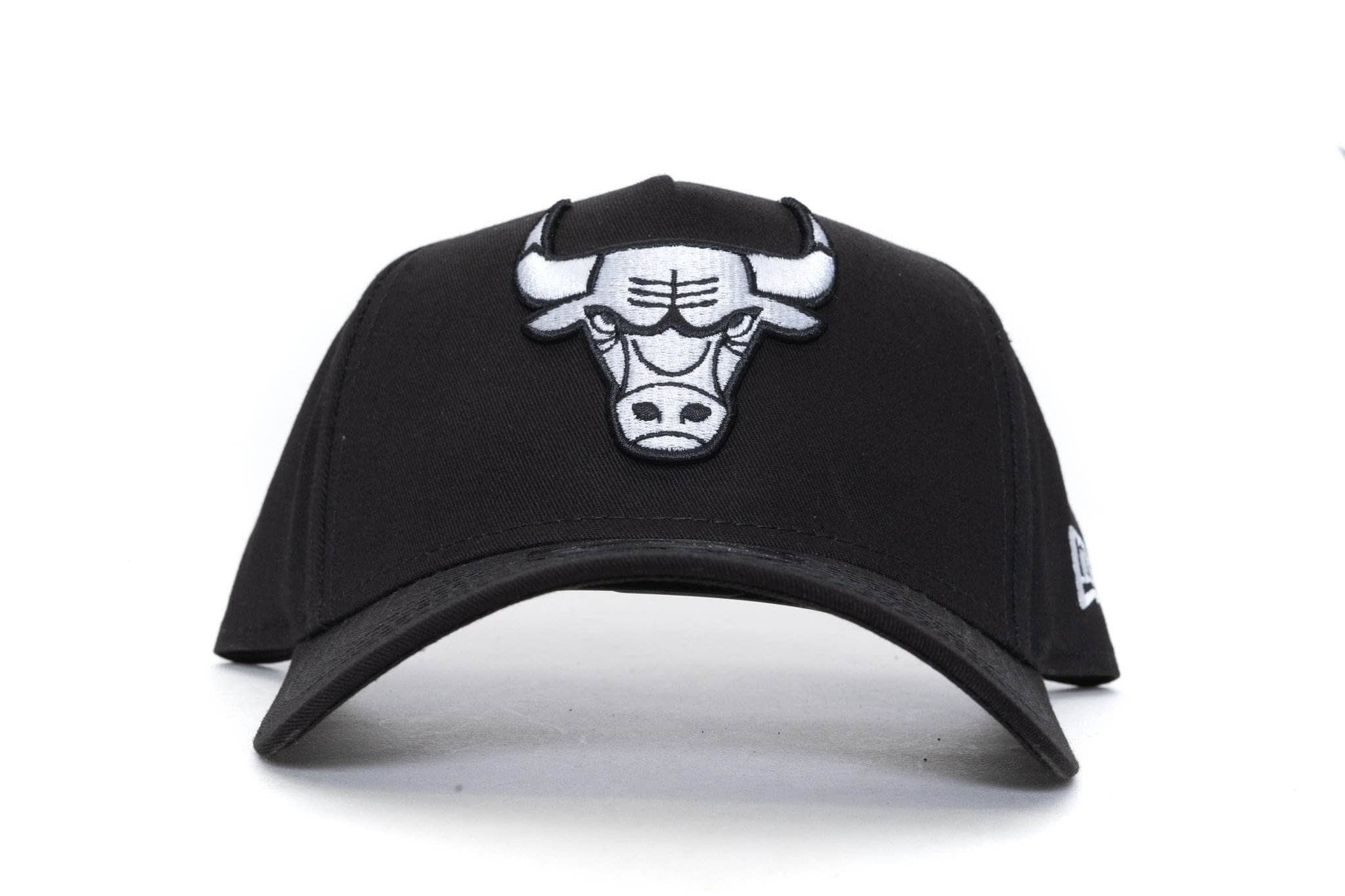 BLACK/WHITE new era 940 aframe chicago bulls new era cap