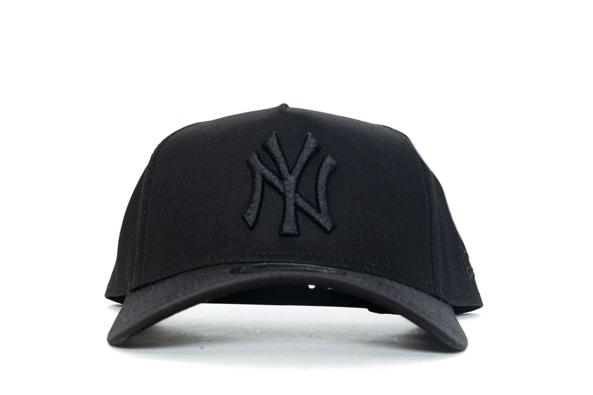 BLACK ON BLACK new era 940 aframe new york yankees new era cap