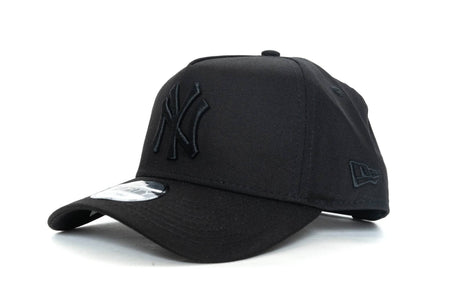 BLACK ON BLACK new era 940 aframe new york yankees new era cap