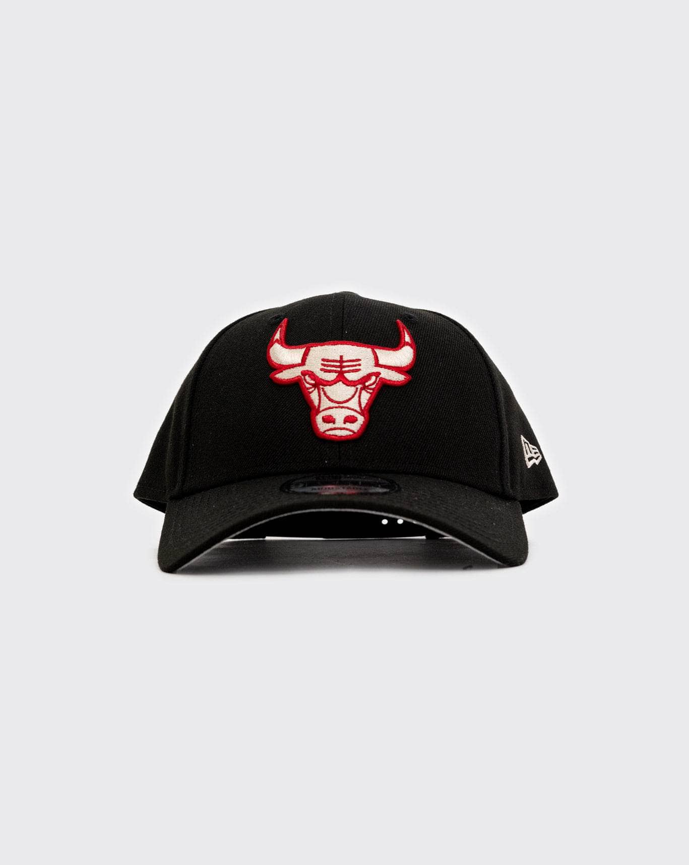 Black/Scarlet/Stone New Era 940Snap Chicago Bulls new era cap