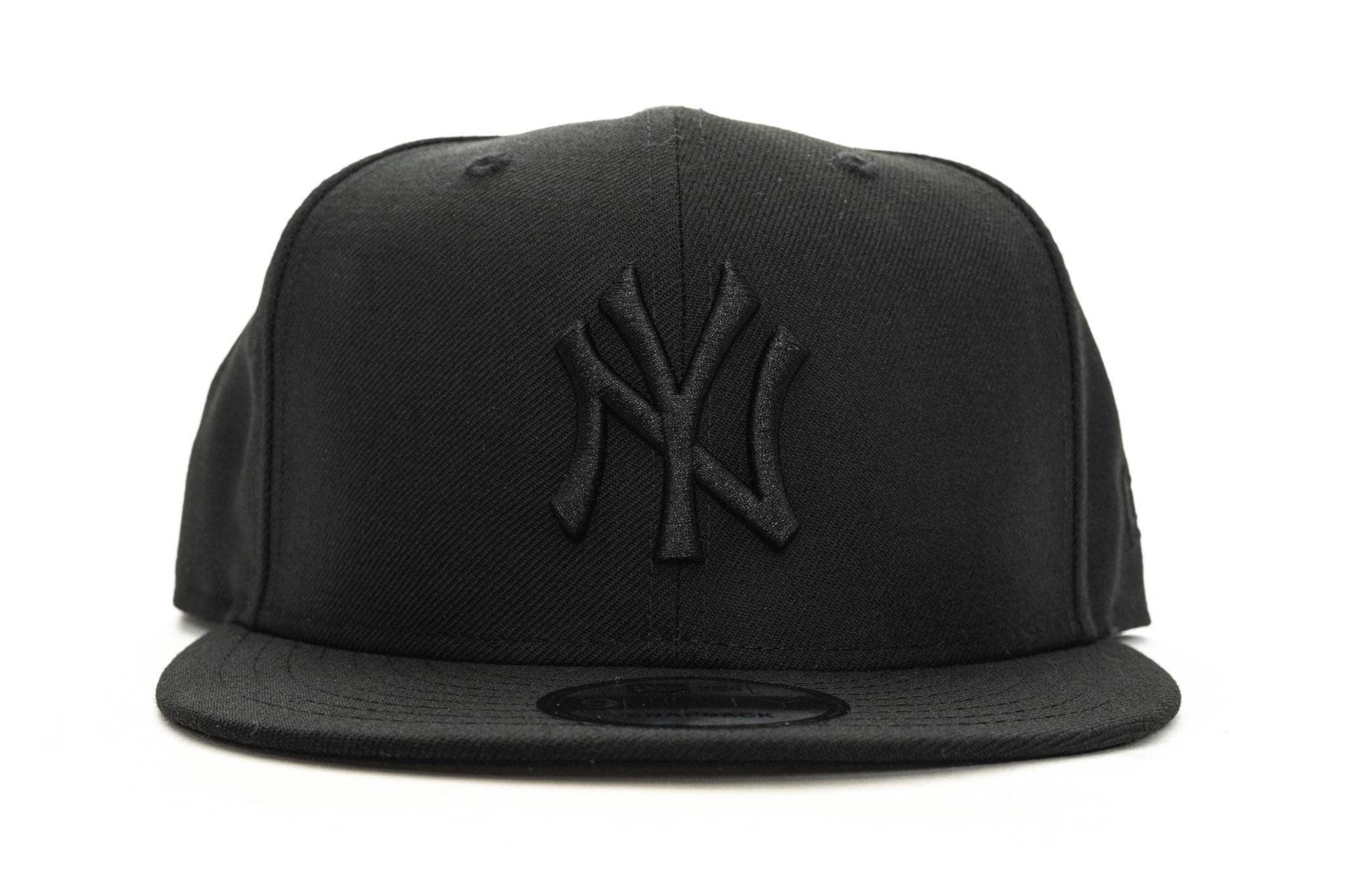 Black On Black new era 950 new york yankees new era cap