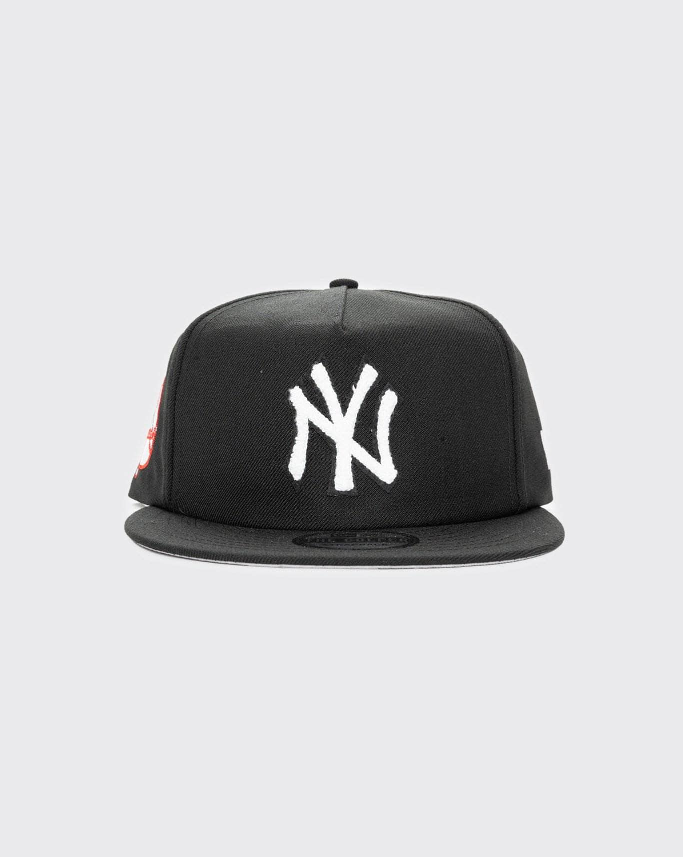 Chenille/Black New Era New York Yankees Golfer new era cap