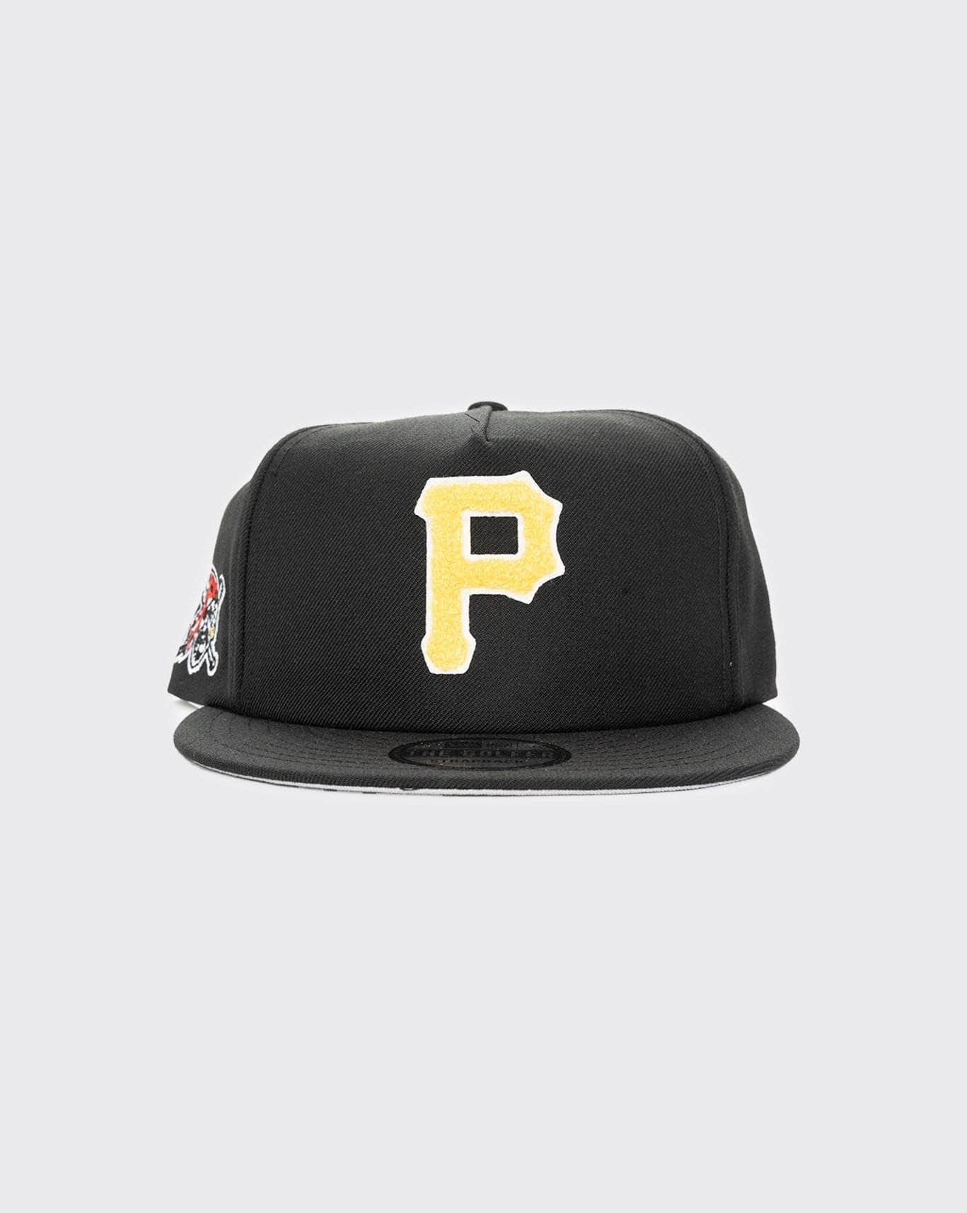 Chenille/Black New Era Pittsburg Pirates Golfer new era cap