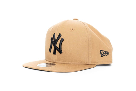 wheat/black new era youth 950 onfield new york yankees new era 195132908741 cap